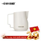 Ca đánh sữa Turbo 450ml - Trắng ngà
